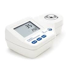 HANNA- Digital Refractometers for Seawater Analysis (HI96822)+ Free Calibration Certificate