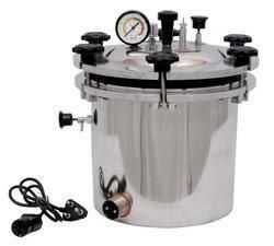Portable autoclave